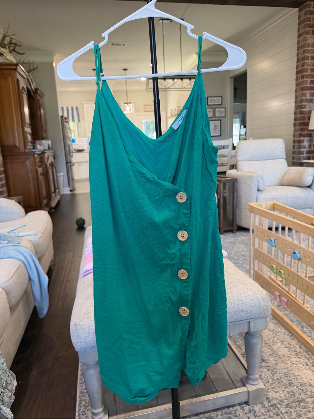 Sleeveless Green Button-Front Summer Dress